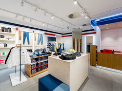 Tommy Jeans LAGO Shopping Center Konstanz