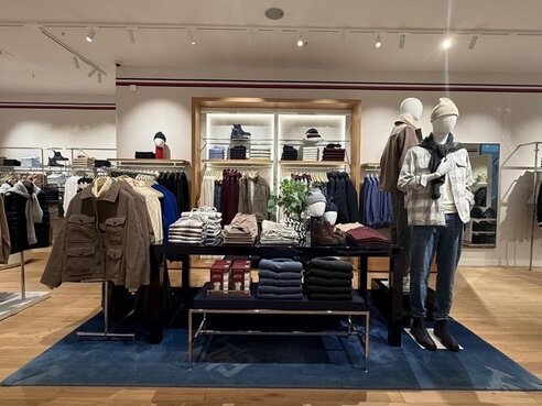 Tommy Hilfiger Store Stralsund - Herrensortiment Herbst/Winter 2025